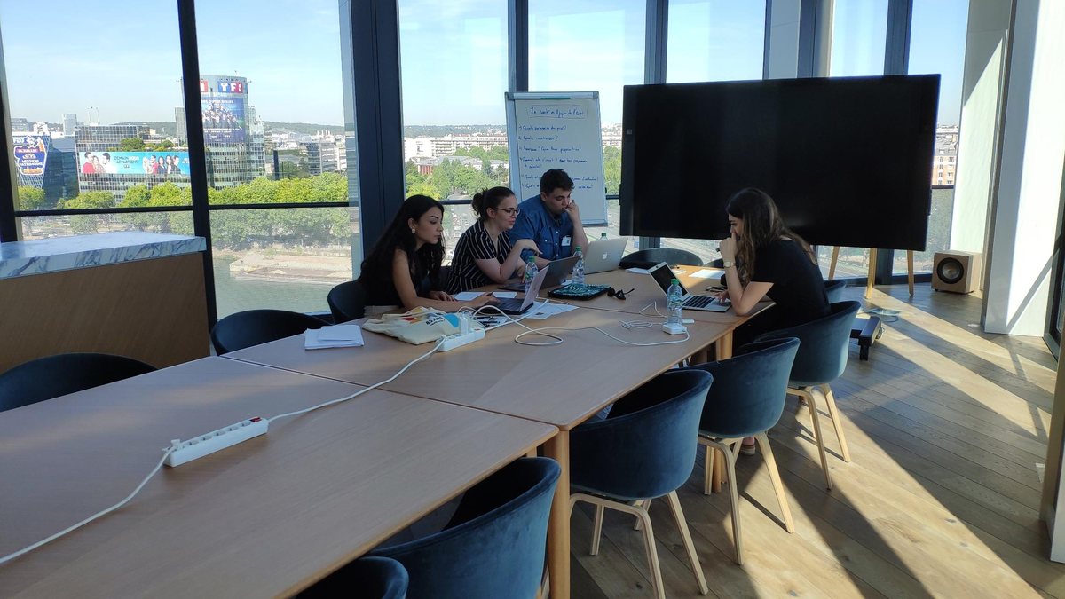 A working session during the master at IÉSEG